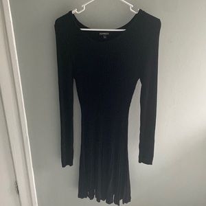 Express: Medium long sleeve black dress